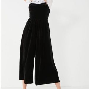 Black Velvet Skinny Strapped Jumpsuit